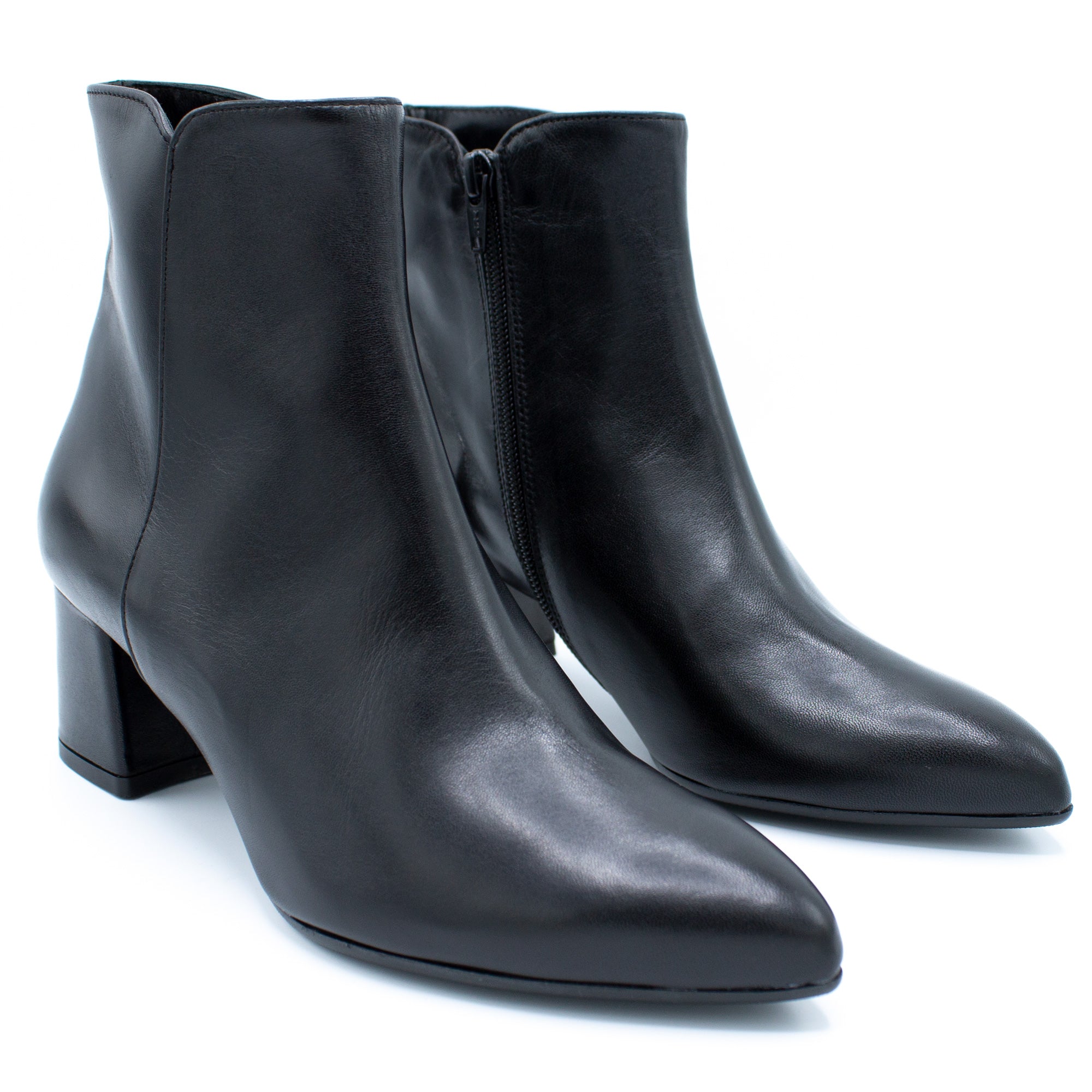 Stivaletto donna in pelle nero