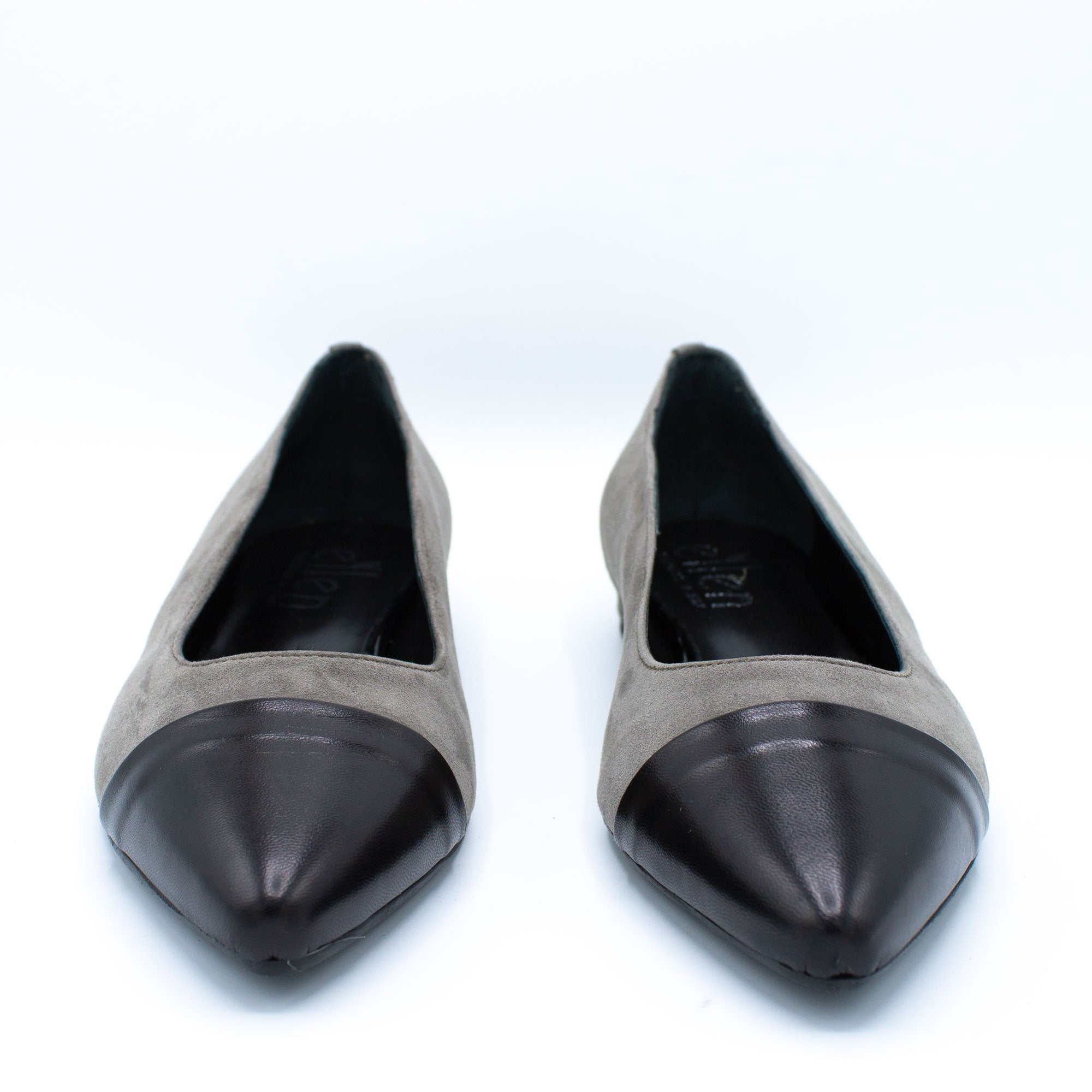 Ballerina  donna in camoscio fango