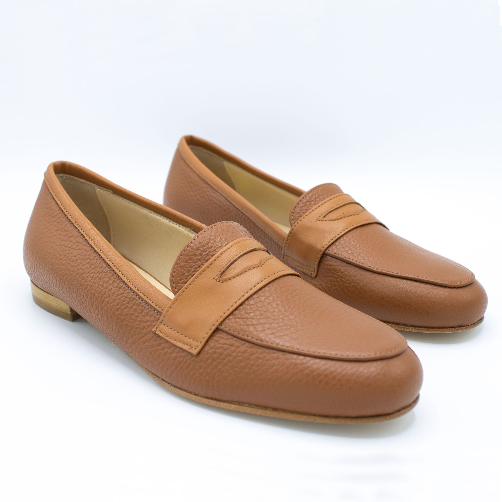 Mocassino donna in pelle martellata cuoio