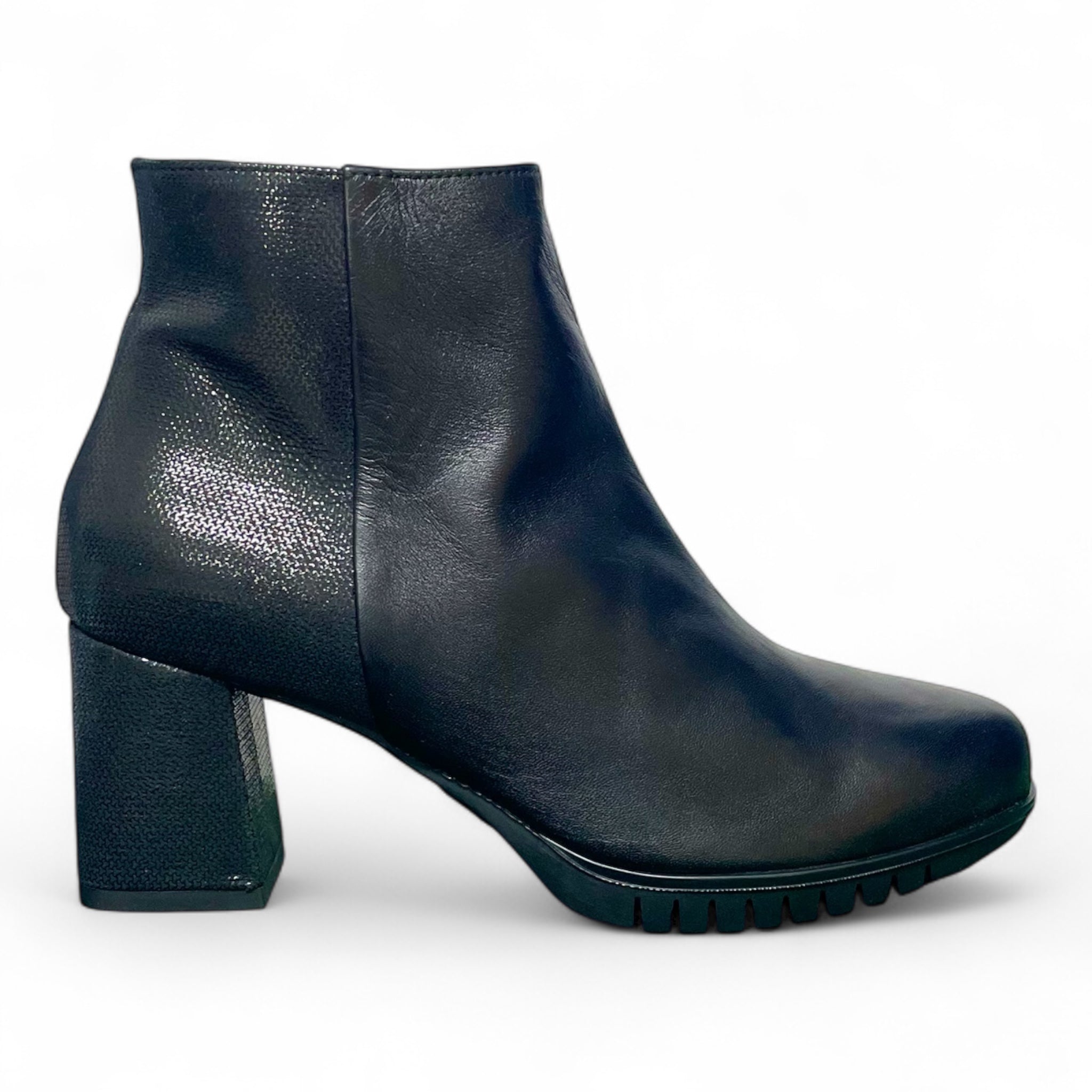 Stivaletto donna in pelle nero