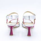 Sandalo in pelle fuxia e argento