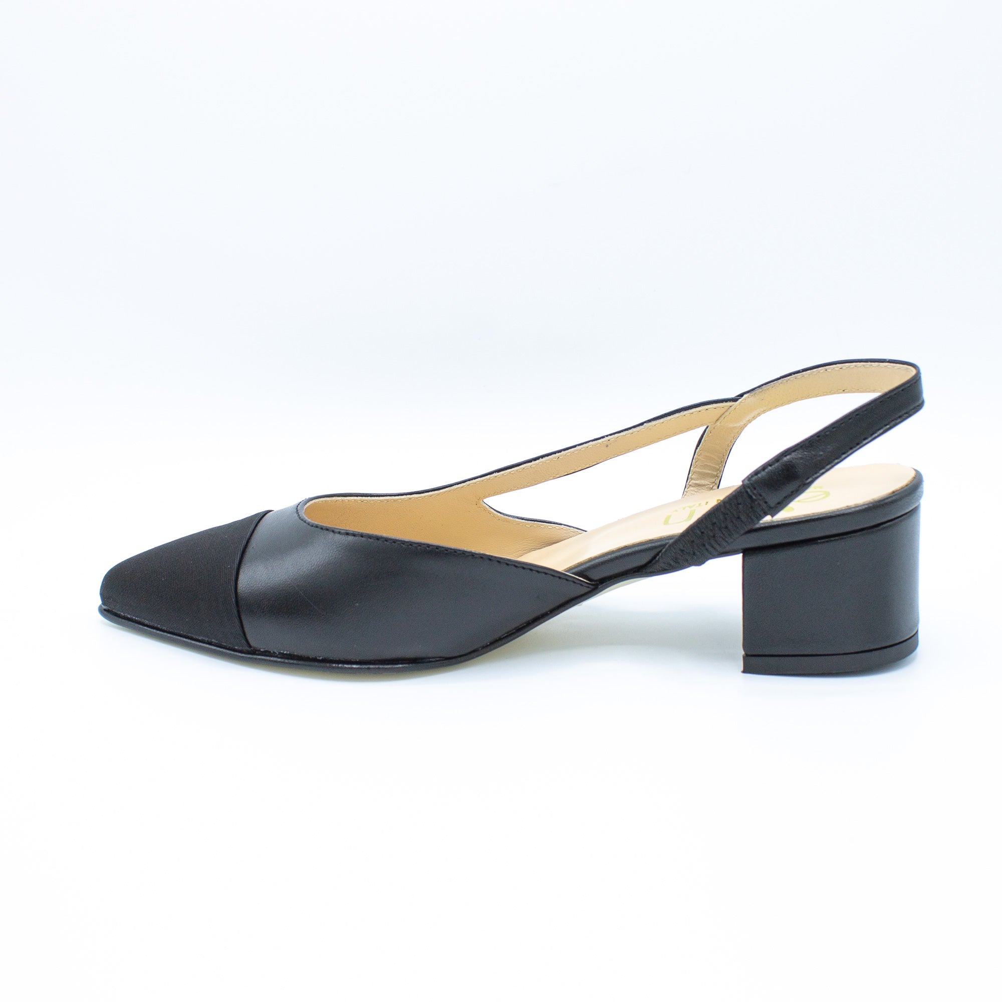 Slingback nera