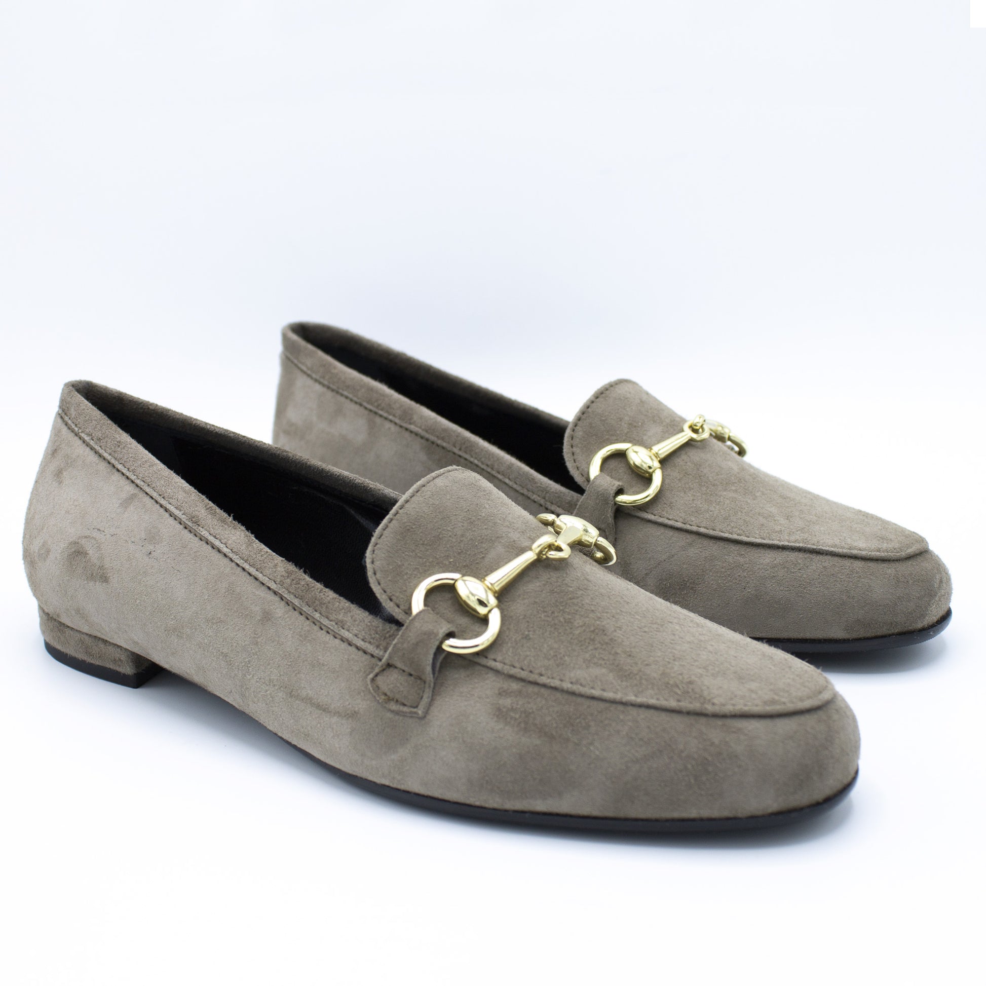 Mocassino donna in camoscio color fango