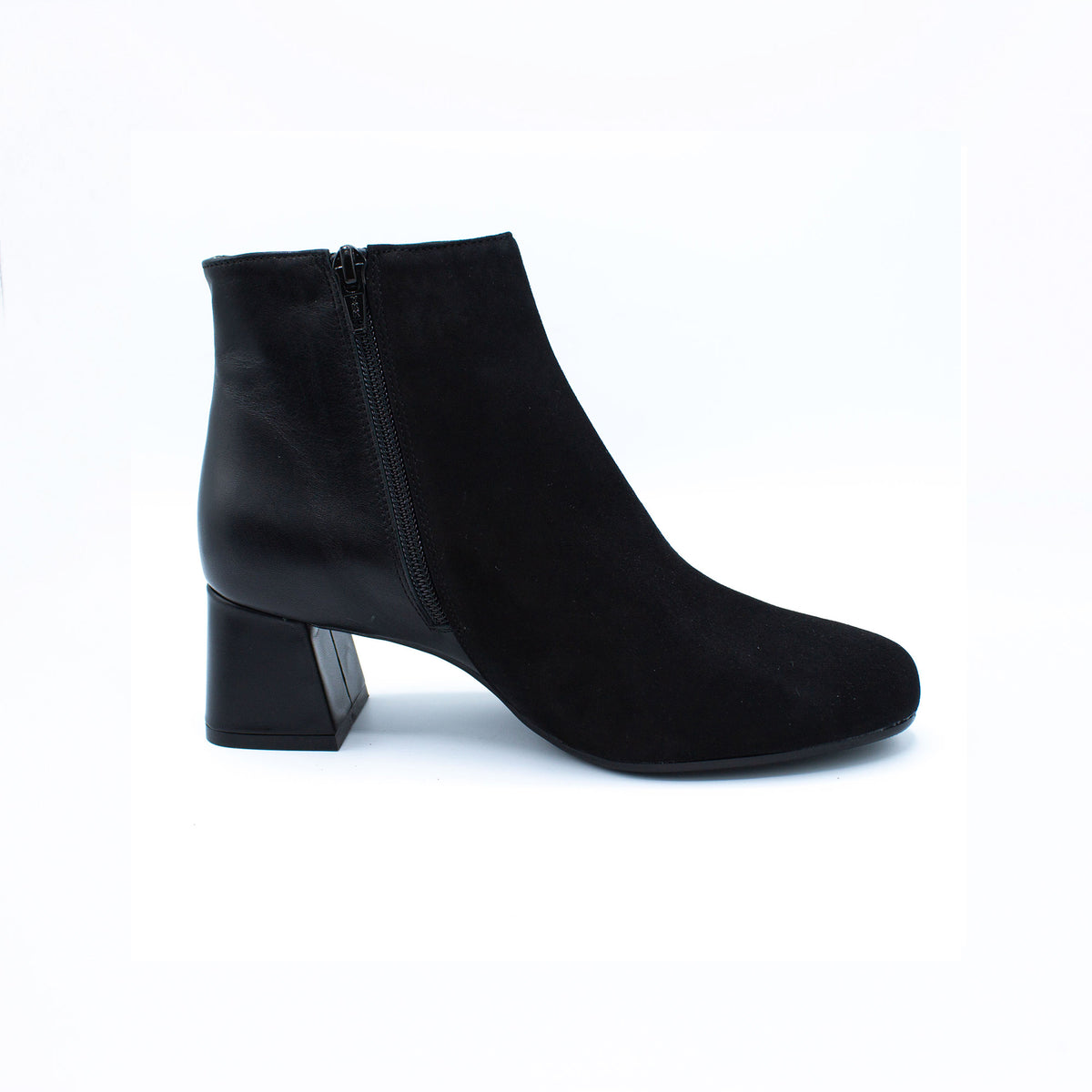 Stivaletto donna in camoscio e pelle nero