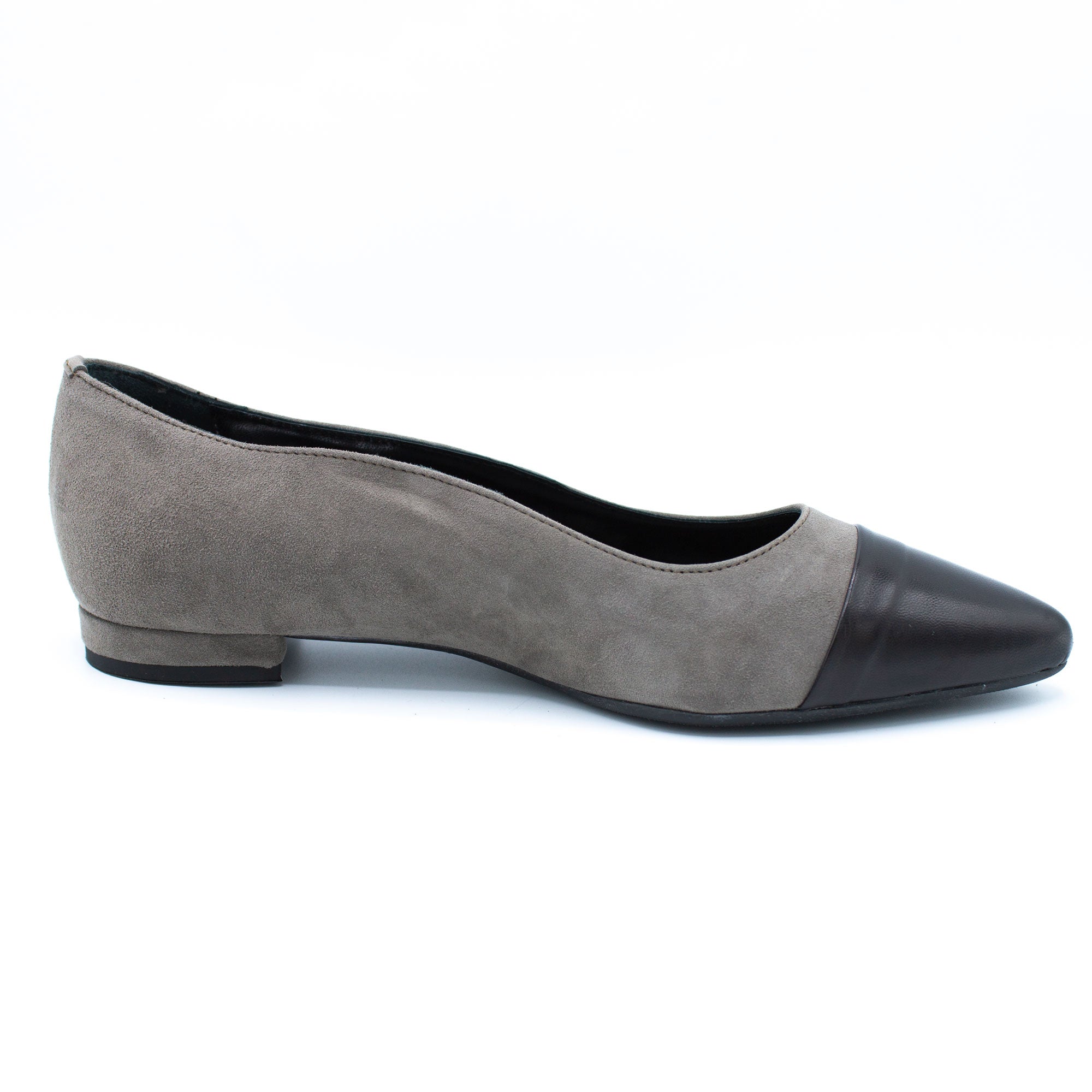 Ballerina  donna in camoscio fango