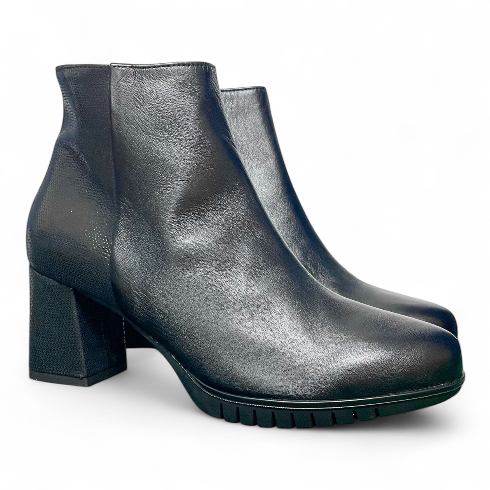 Stivaletto donna in pelle nero