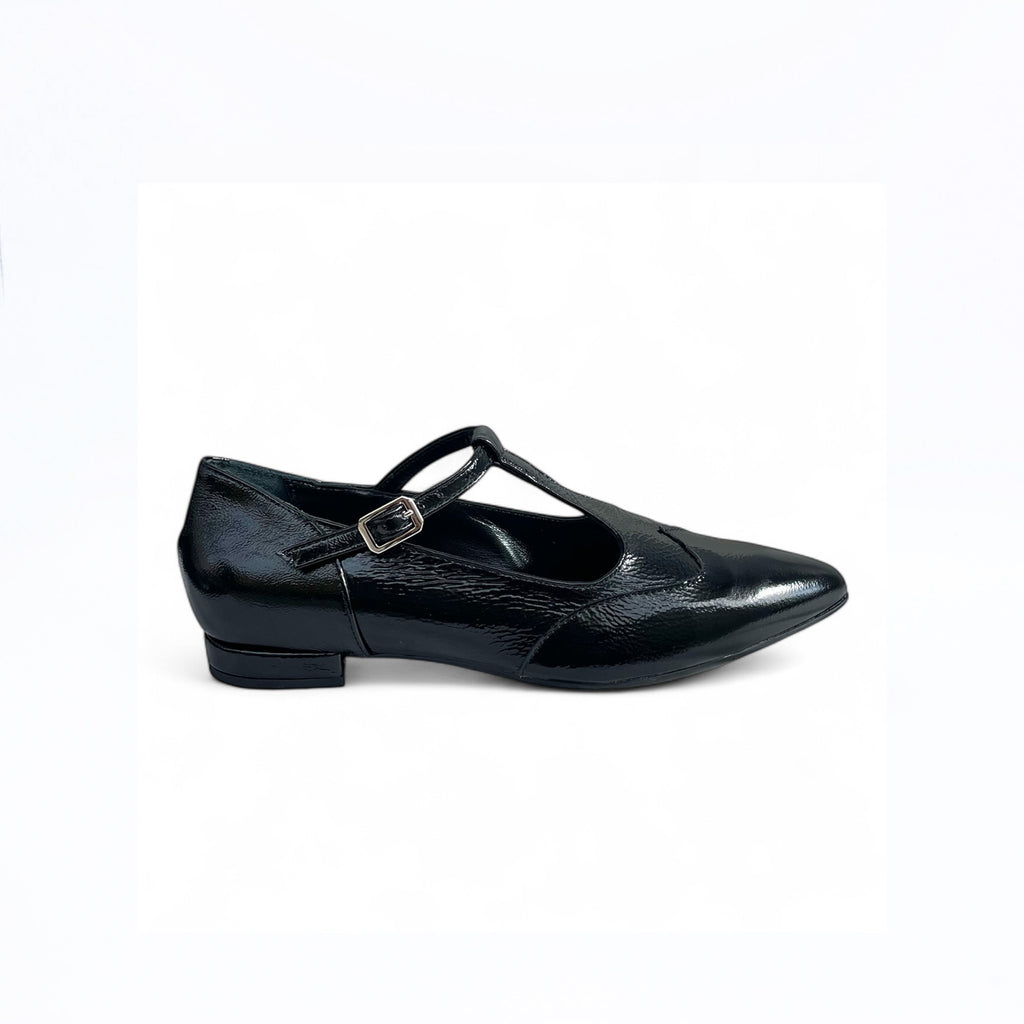 Pumps donna a coda di rondine