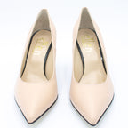 Dècolleté donna in pelle color nude