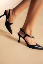 Slingback in pelle nero